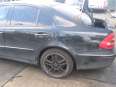 sérült angol Mercedes E 320 CDI AVANTGARDE bontásra