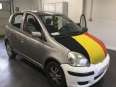 sérült angol Toyota Yaris bontásra